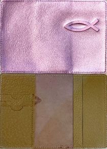 Обложка для паспорта "Бизнес", цвет серебристый металлик с розовым отливом  (натуральная цветная кожа) , "Рыбка"