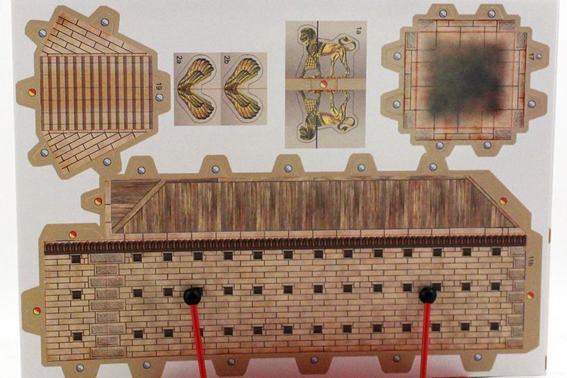Храм Соломона. Пособие для изучения Библии. Настоящее издание содержит уникальную вырезную модель Храма Соломона, разработанную на основе последниха рхеологических находок.  Код 4062