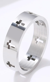 Кольцо, материал сталь, 16 размер (американский 6), Крестики по периметру ,  цвет "серебро", металлик