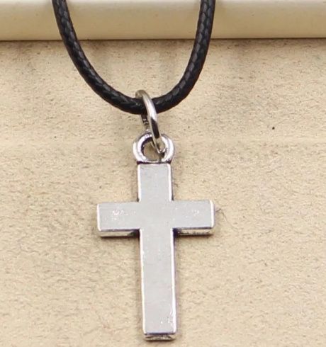Кулон металлический Крест , размер 13*20 мм, цвет "Серебро" на кожаном шнурочке с металлической застежкой (размер регулируется на 5 см)
