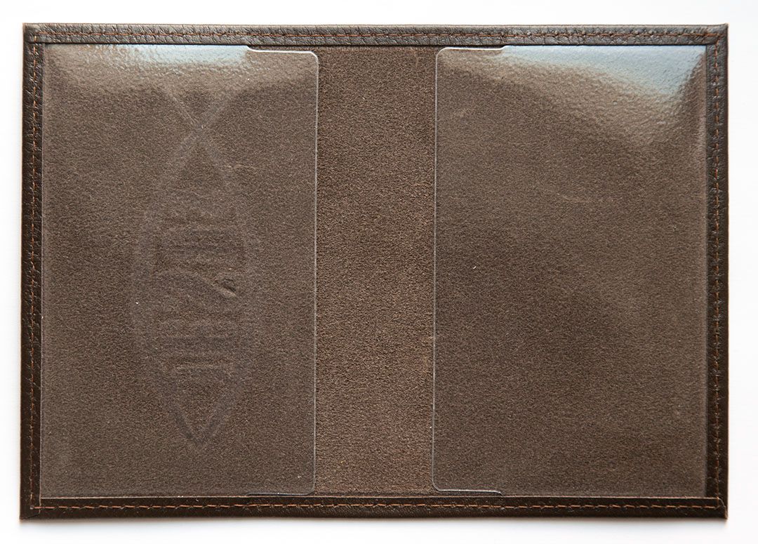 Обложка для паспорта (натуральная цветная кожа) , "Рыбка"  термопечать, цвет темно-коричневый мрамор