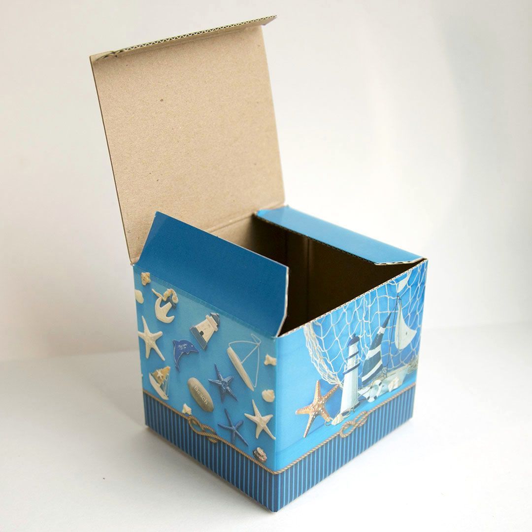 Подарочная цветная коробка для кружки «морская»
