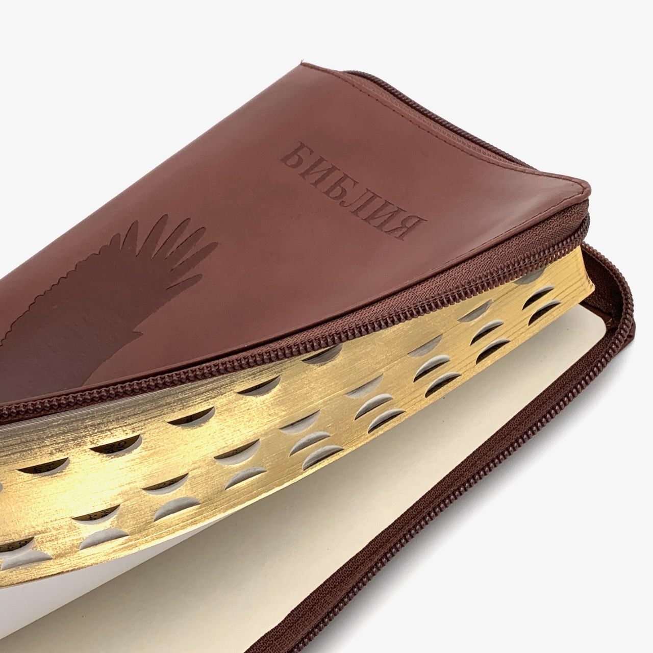 Библия 055zti код E2 дизайн "орел" термо печать, кожаный переплет на молнии с индексами, цвет коричневый, средний формат, 143*220 мм