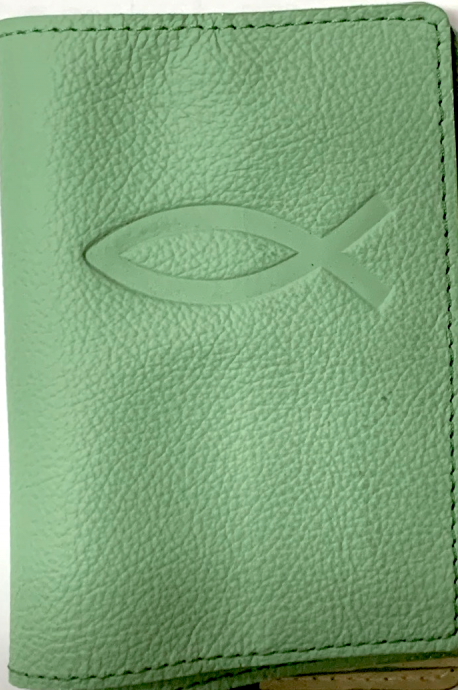Обложка для паспорта (натуральная цветная кожа) , "Рыбка" термопечать, цвет светло-зеленый